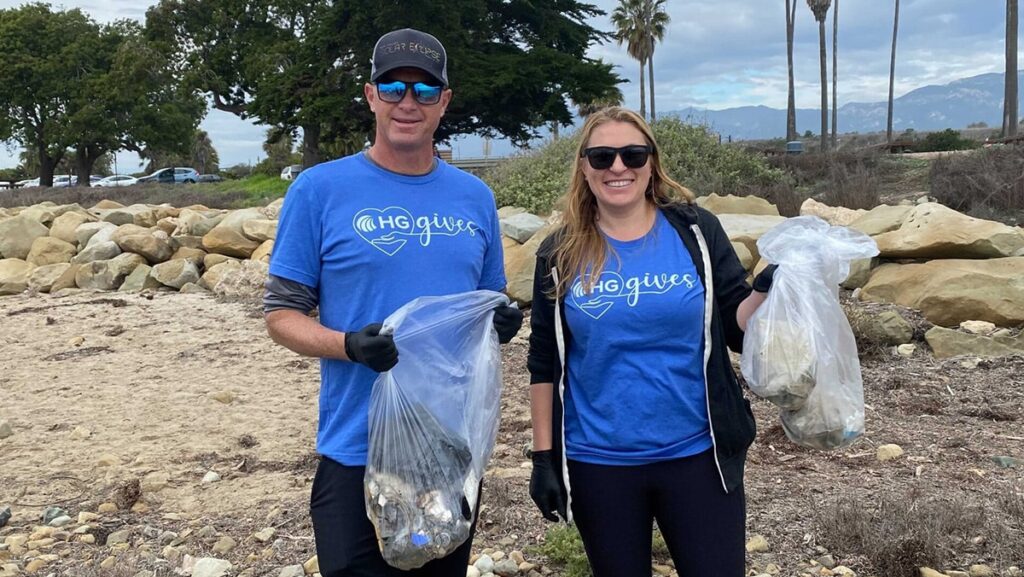 HG Gives 2022 Beach Cleanup